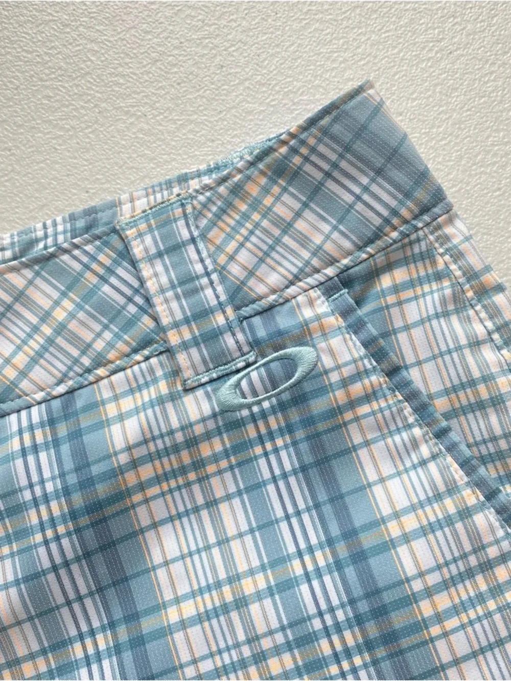Oakley Blue Plaid Women’s Shorts